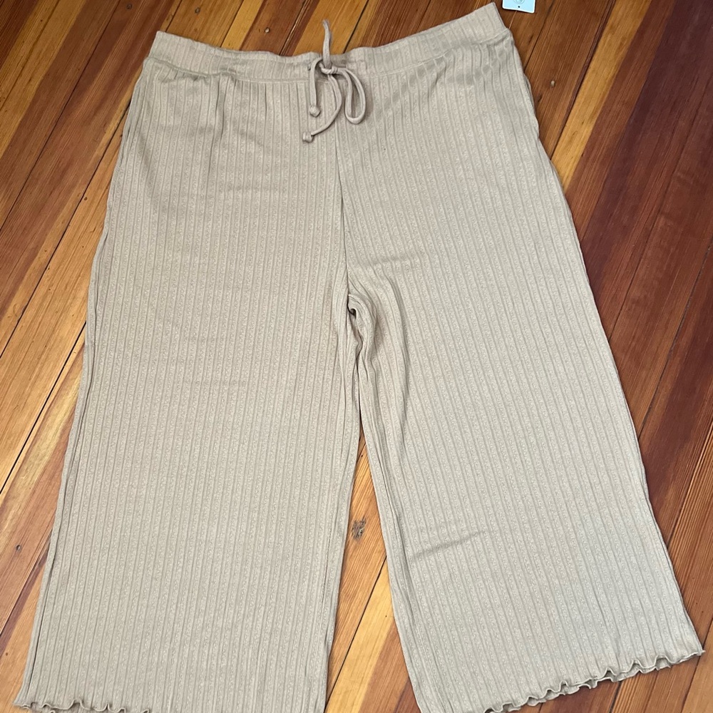 Secret Treasures Tan Ribbed Knitwear
